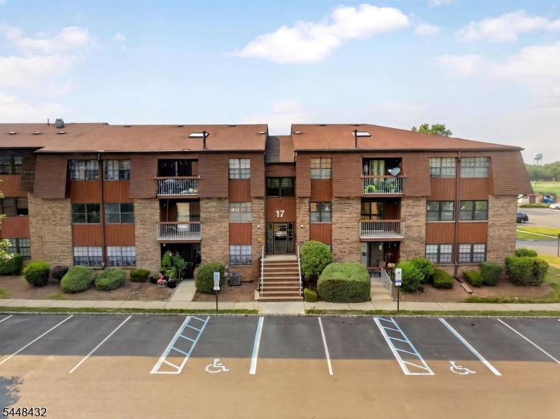 204C Sierra Ct