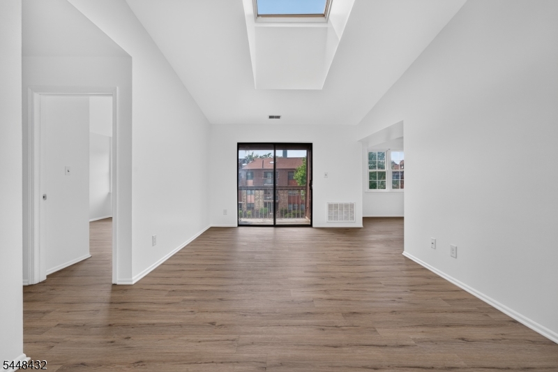 204C Sierra Ct