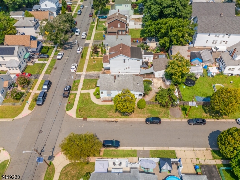 900 Baldwin Ave