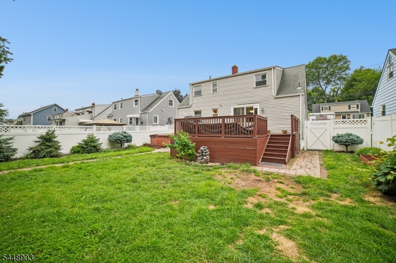 48 Merkel Dr