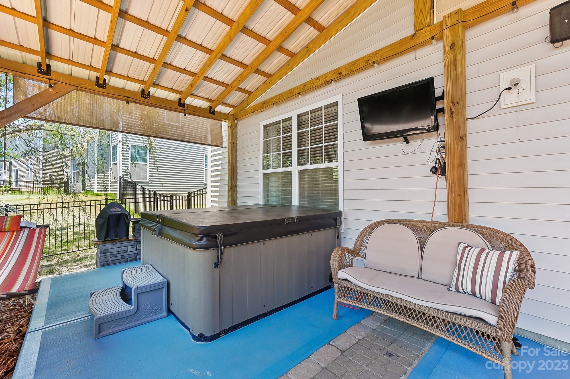 11072 Hat Creek Lane