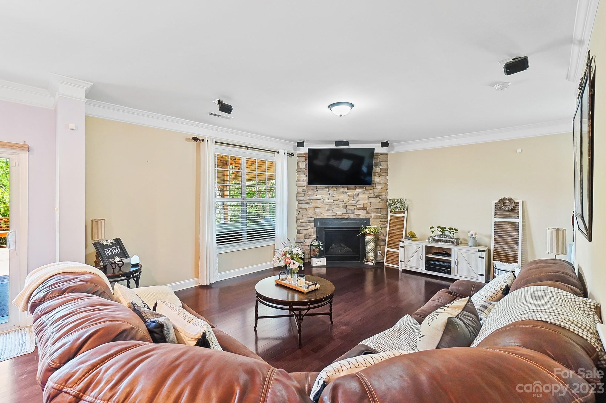 11072 Hat Creek Lane