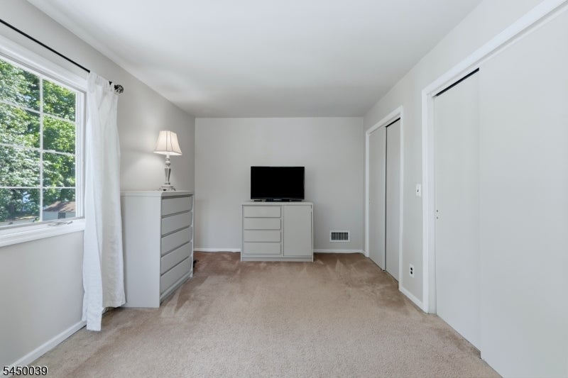 442 Riverview Dr
