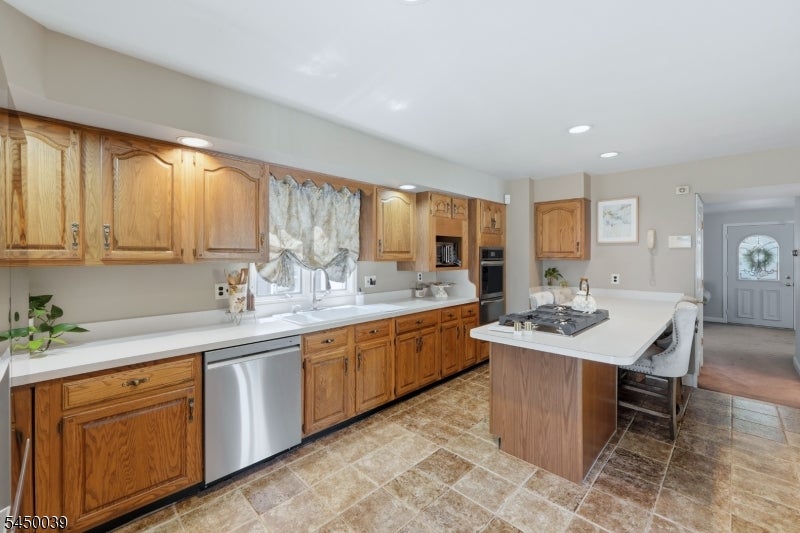 442 Riverview Dr
