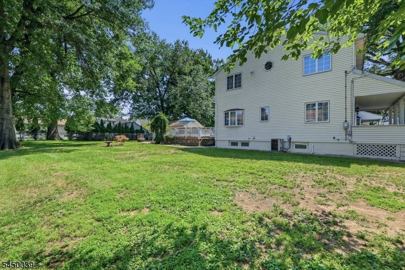 442 Riverview Dr