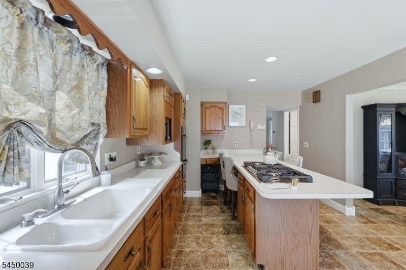 442 Riverview Dr