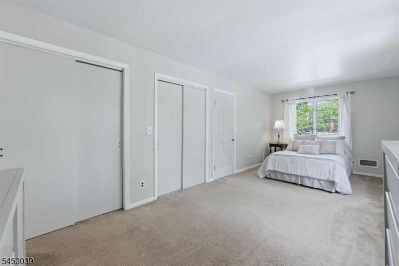 442 Riverview Dr