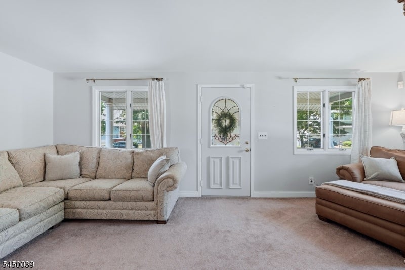 442 Riverview Dr