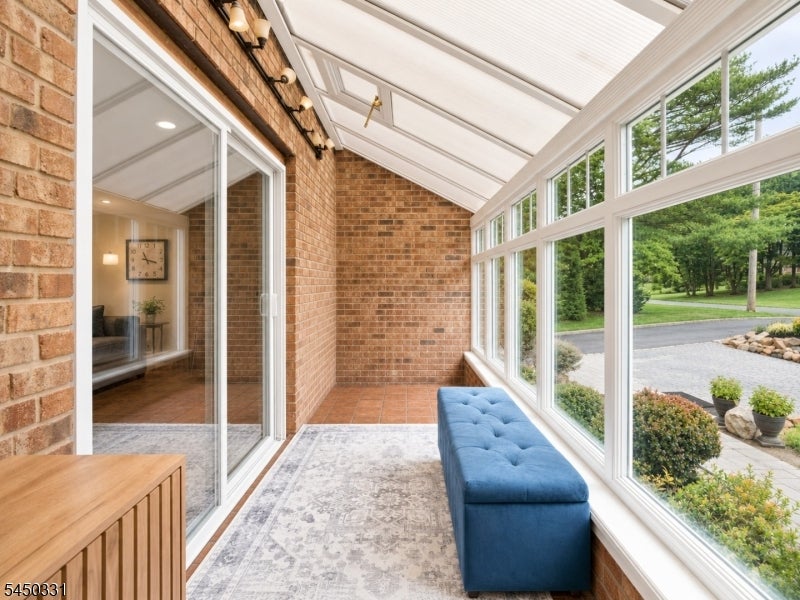 35 Mercier Pl