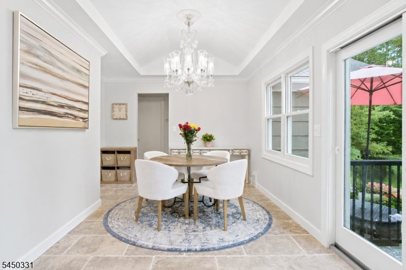 35 Mercier Pl