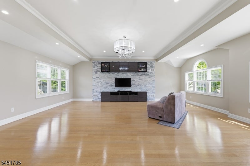 152 Boulevard