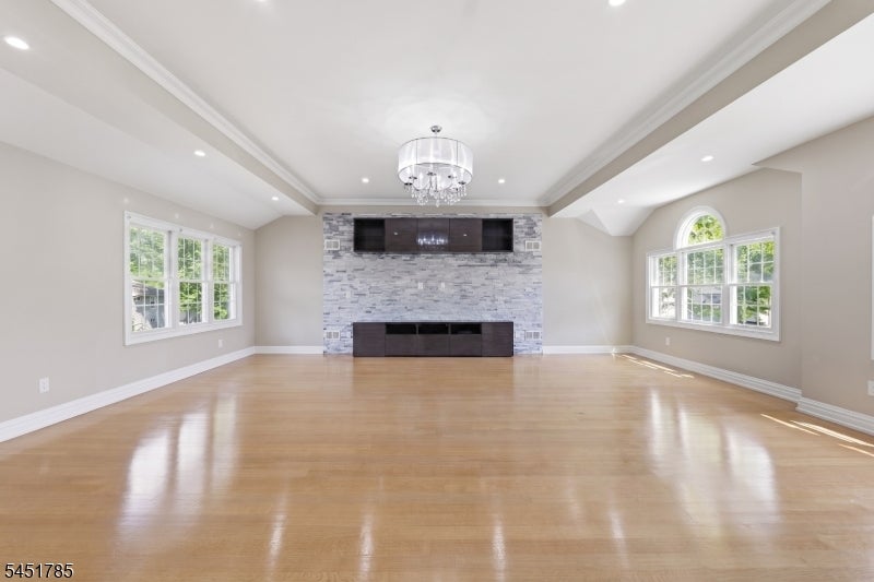 152 Boulevard