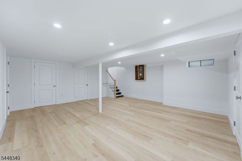 126 Fieldstone Dr