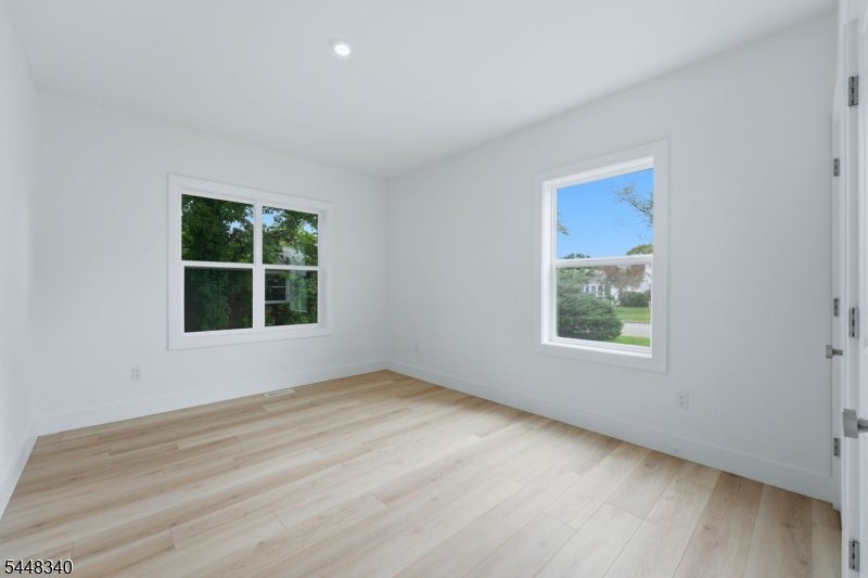 126 Fieldstone Dr