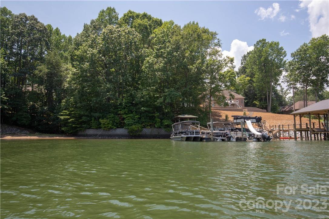 152 Pinnacle Lane