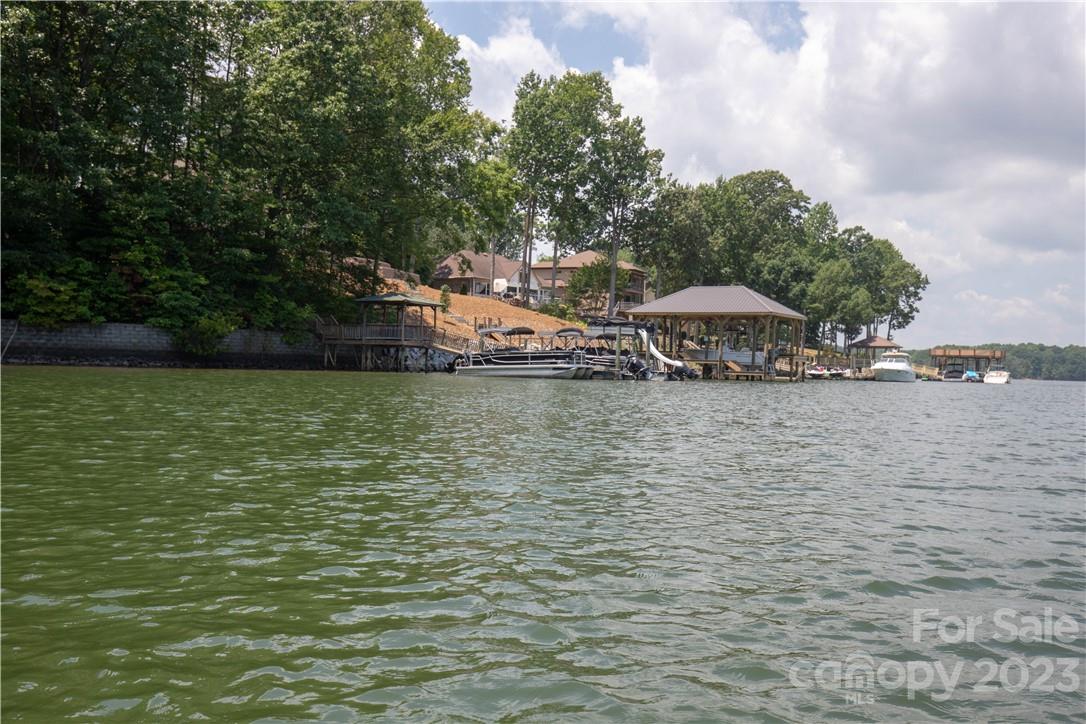 152 Pinnacle Lane