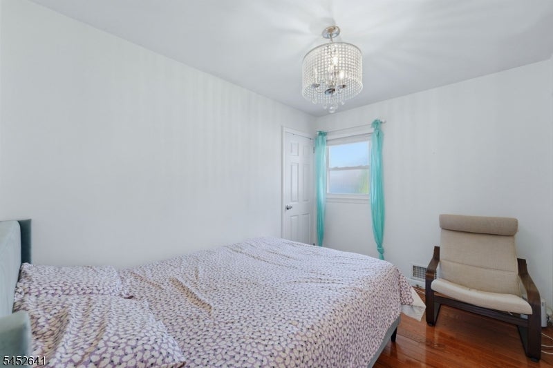 77 Deborah Ct