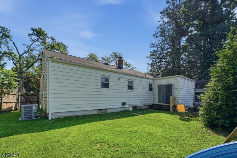 77 Deborah Ct