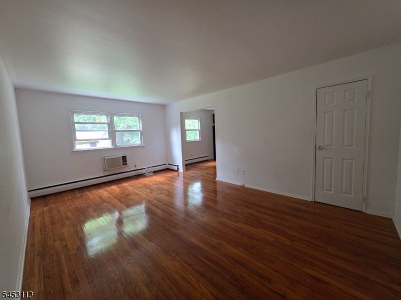 87 Elm Rd