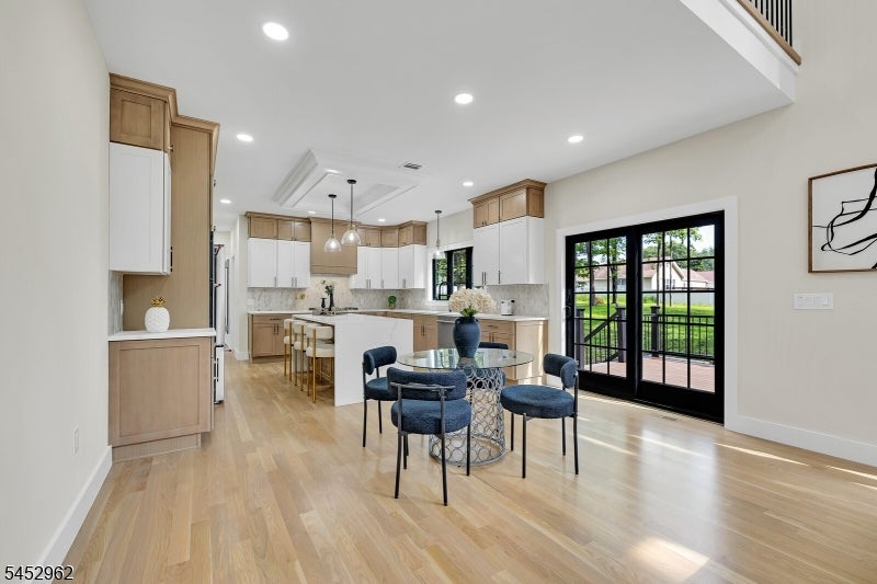 275 Beachwood Rd