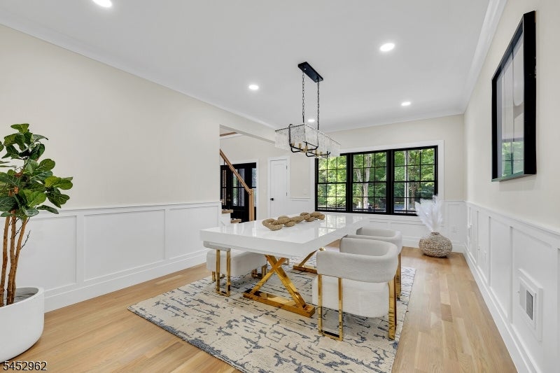 275 Beachwood Rd