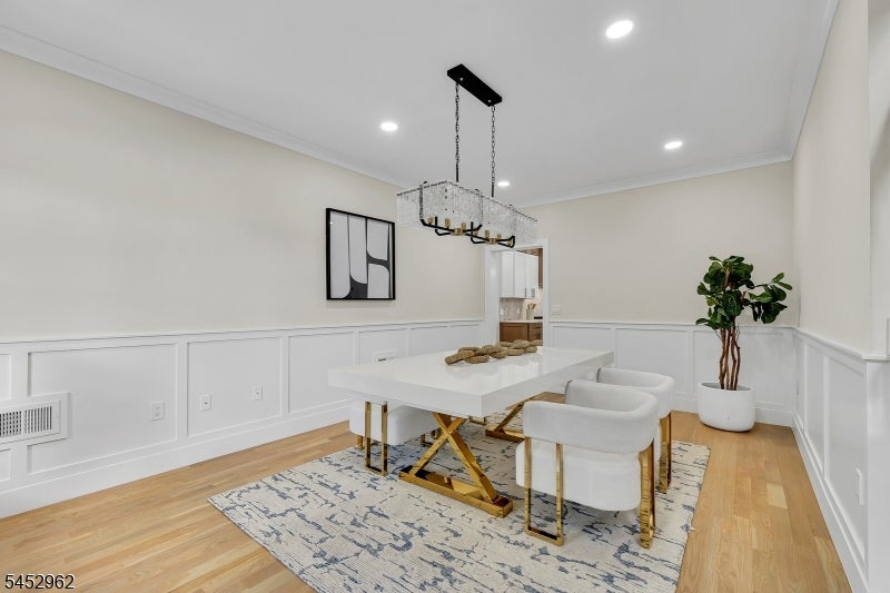 275 Beachwood Rd