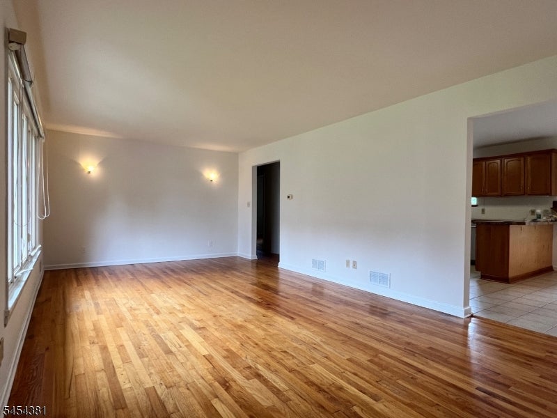 1 Alanon St