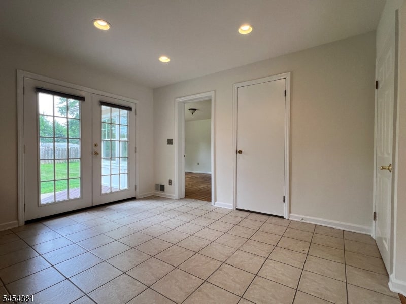 1 Alanon St