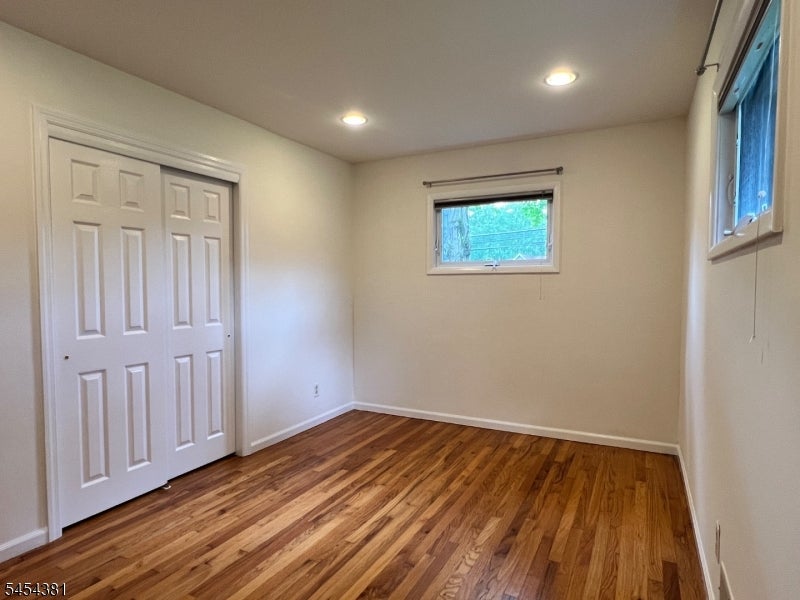 1 Alanon St