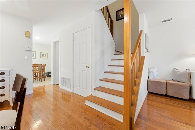 26 Alameda Ct