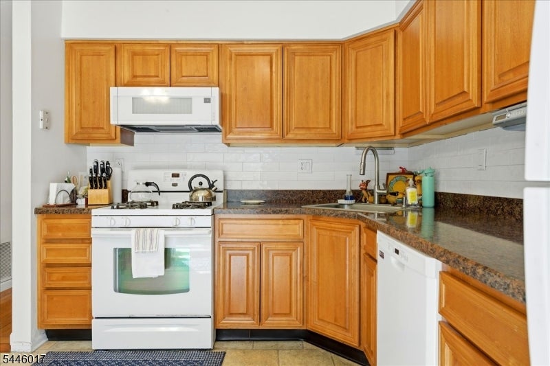 26 Alameda Ct