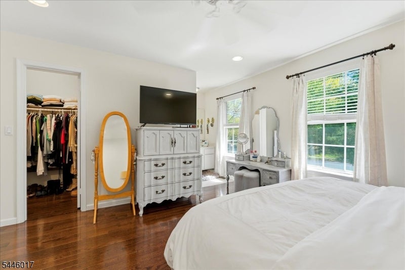 26 Alameda Ct