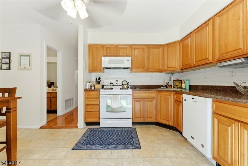 26 Alameda Ct