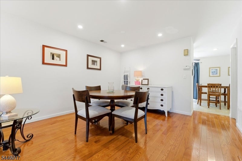 26 Alameda Ct
