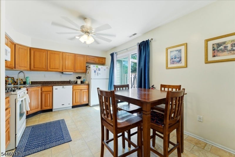 26 Alameda Ct