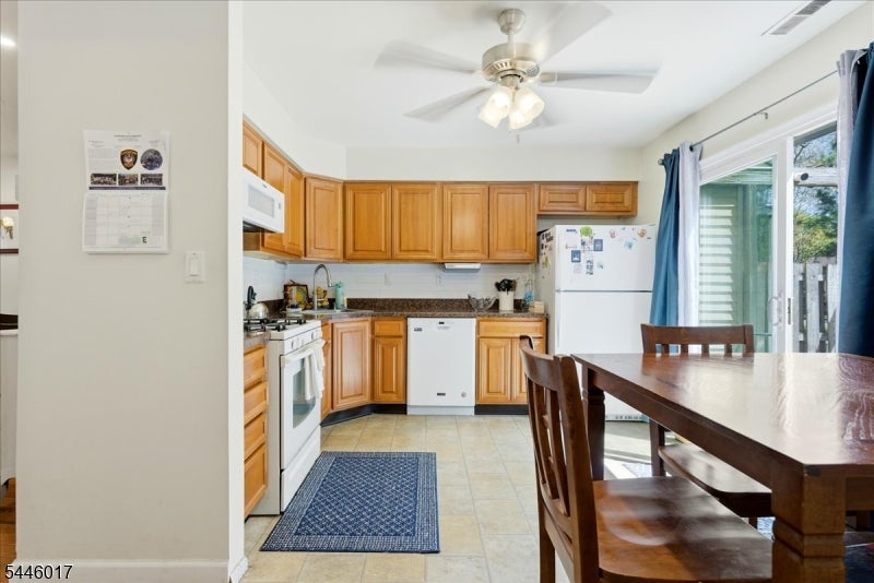 26 Alameda Ct