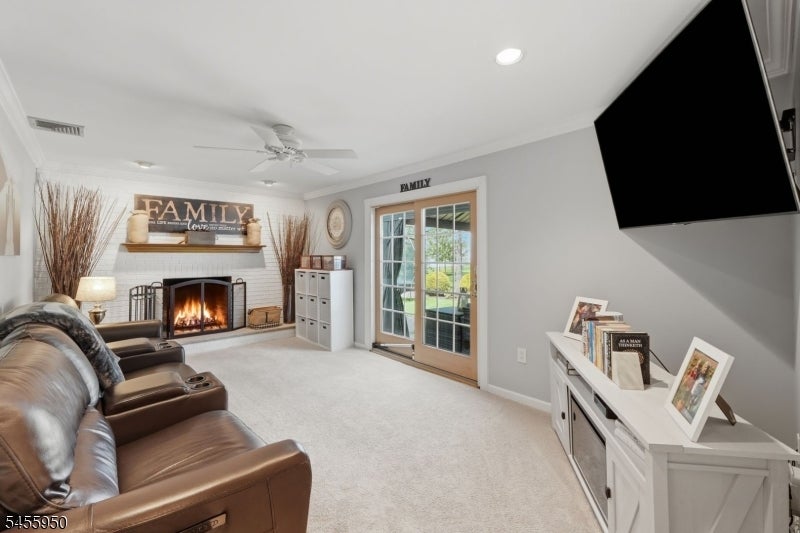 21 Tuscan Pl