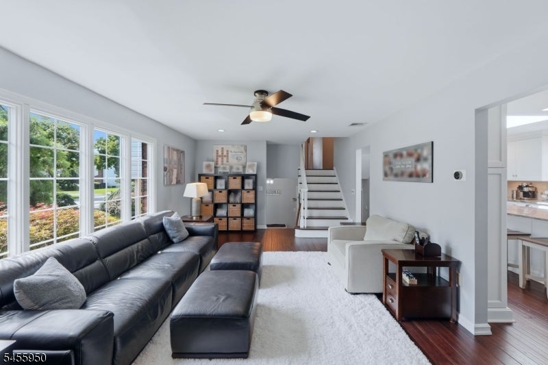 21 Tuscan Pl