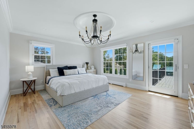 6 Dahl Dr