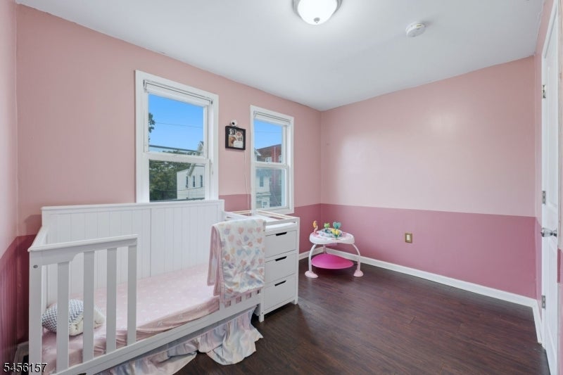 246 W 19Th Ave