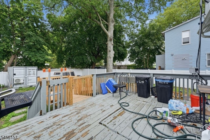 246 W 19Th Ave