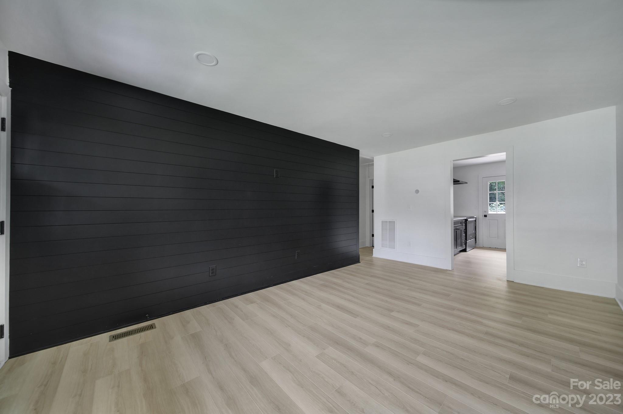 2318 Marlowe Avenue Unit: A & B