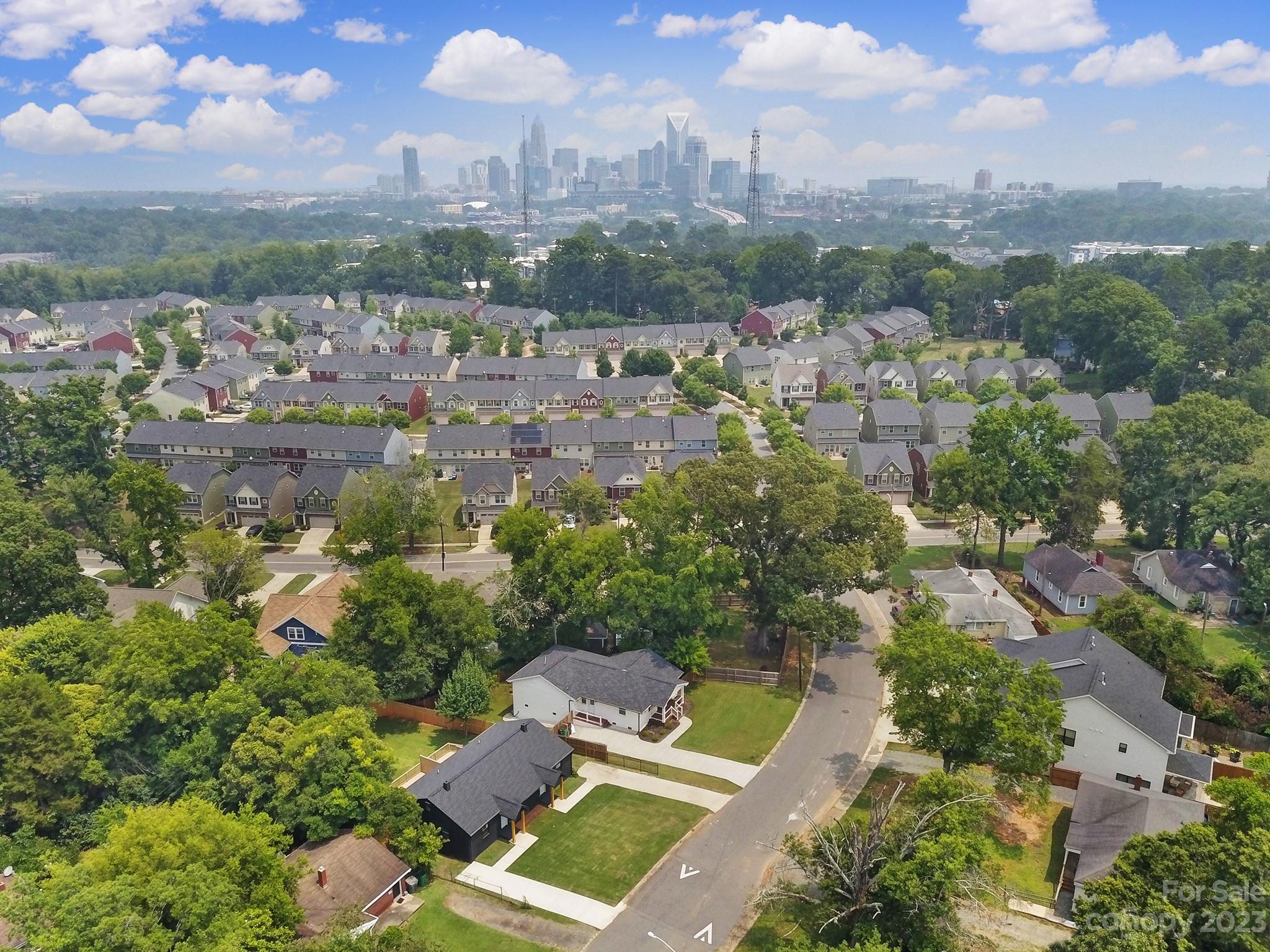 2318 Marlowe Avenue Unit: A & B