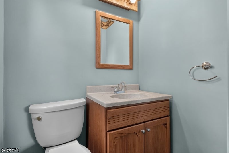 42 Hanover Pl