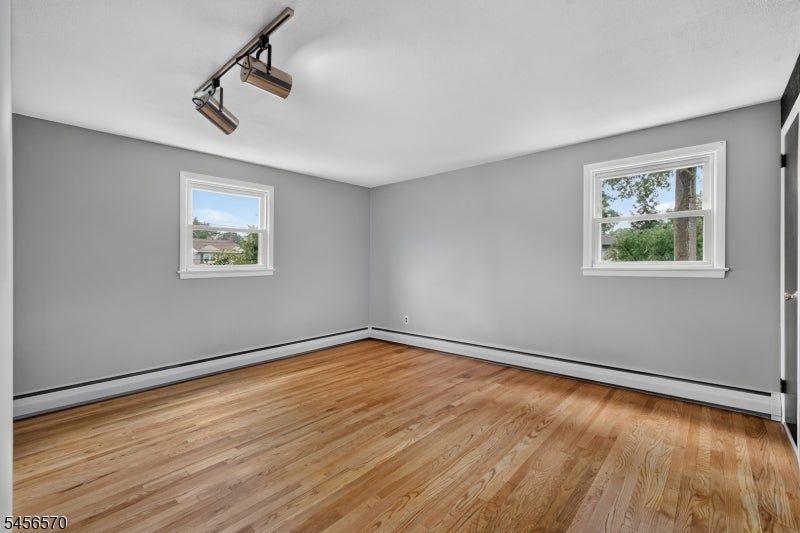 42 Hanover Pl