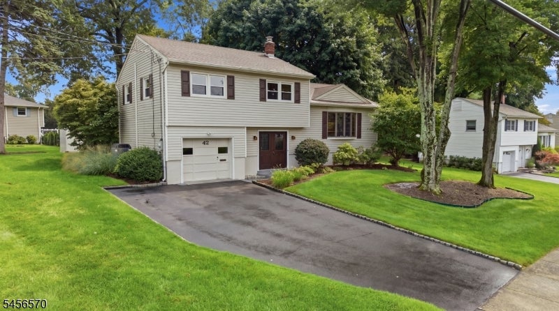42 Hanover Pl