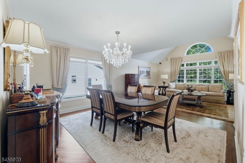 3 Alexandria Dr