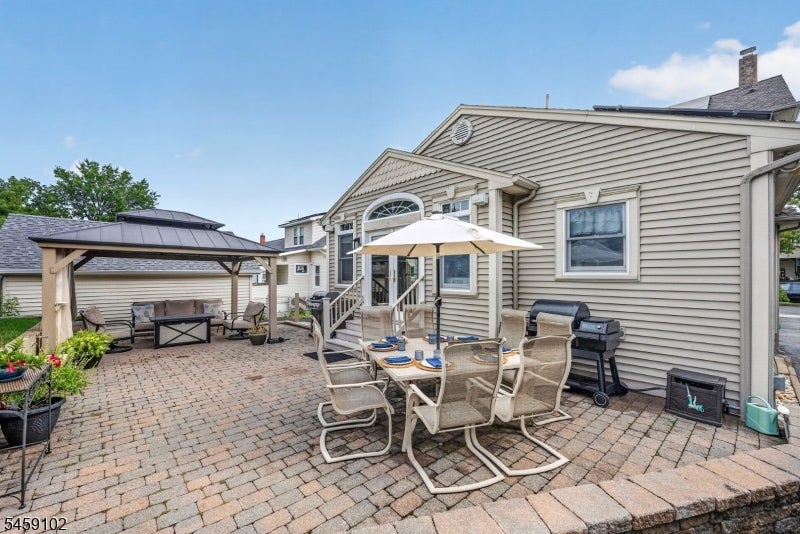 26 3rd Ave