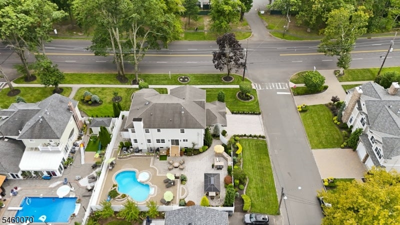 156 Boulevard