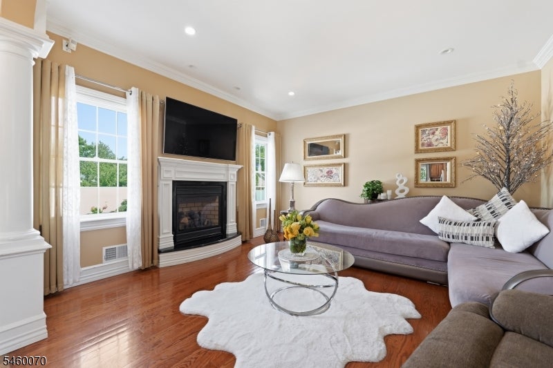 156 Boulevard